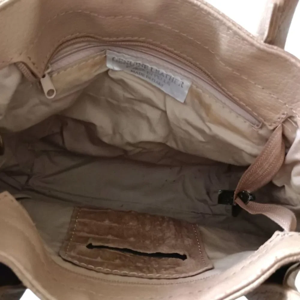 Borse in Pelle Suede Crossbody Bag Mini Bucket Bag Faux Croc Embossed Tan Italy.